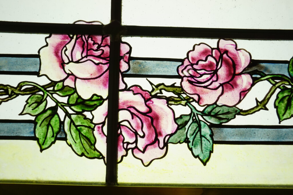 Végétation aux guirlandes de rose et lauriers roses – Image 5