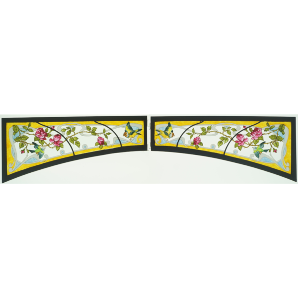 Art Nouveau avec roses et oiseaux