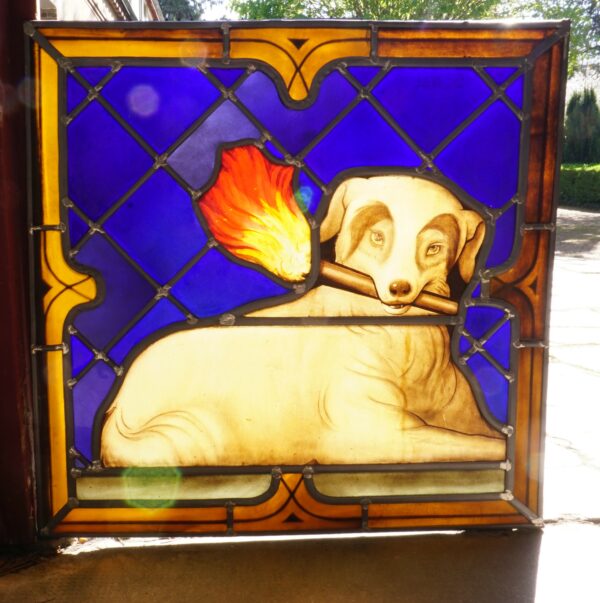 Chien tenant un flambeau – Image 4