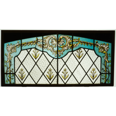 Imposte aux décors d'émail bleu